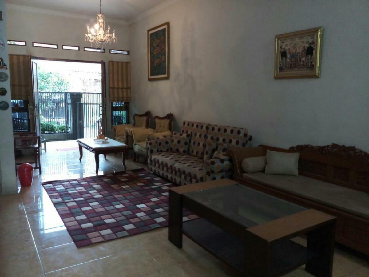 בנדונג Seventeen Homestay מראה חיצוני תמונה