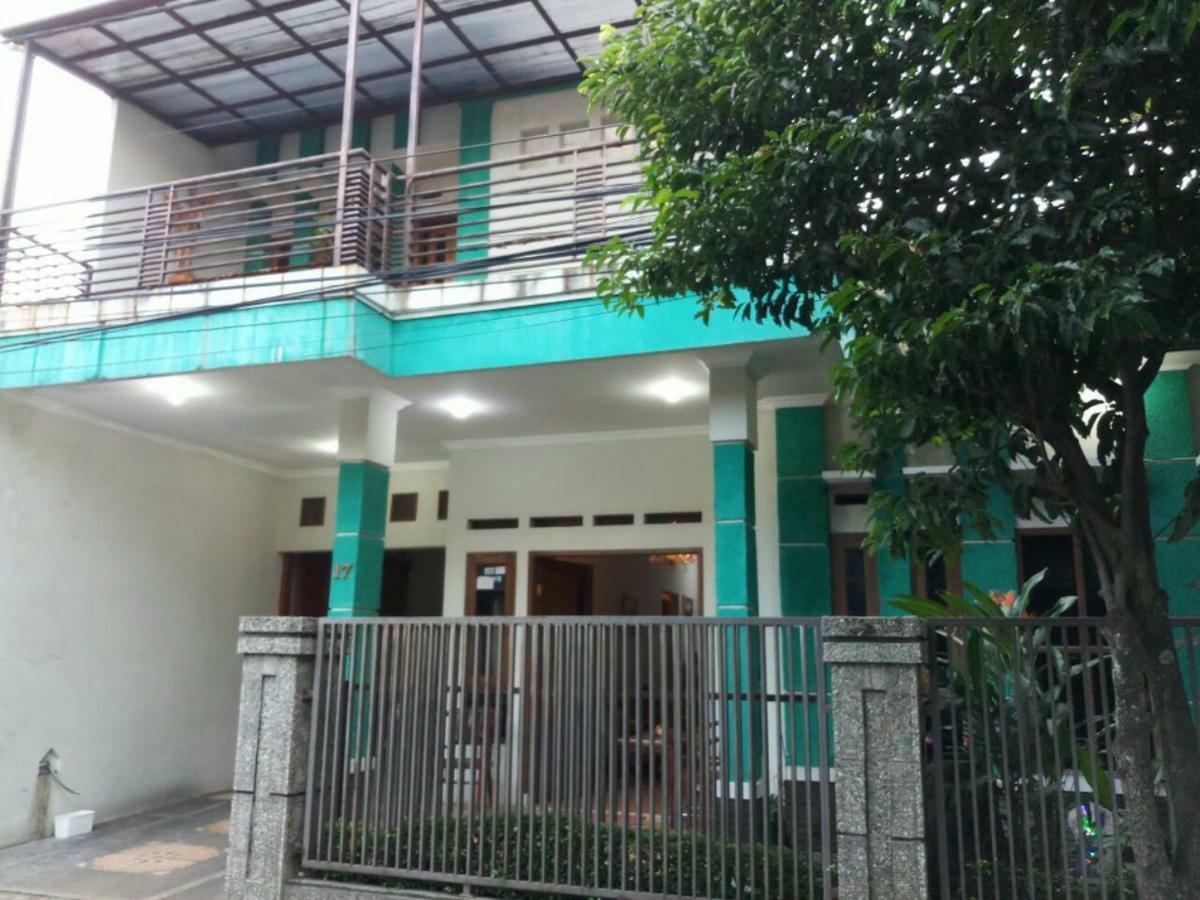 בנדונג Seventeen Homestay מראה חיצוני תמונה